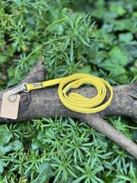 Laisse tissu jaune 105cm
