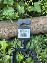 Collier bleu marine 28-43cm